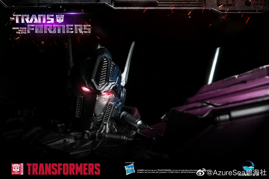 Official Image Azure Sea Studios Transformers Shattered Glass Optimus Prime  (4 of 5)